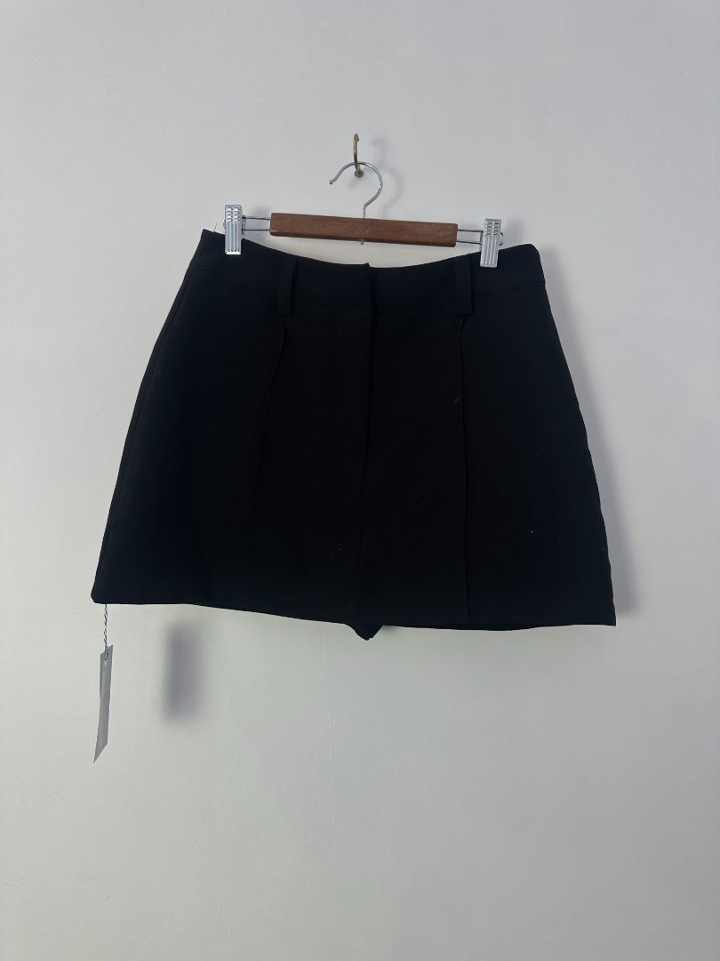 DISSH Skort, 10