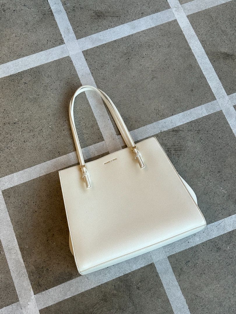 CHARLES & KEITH Bag