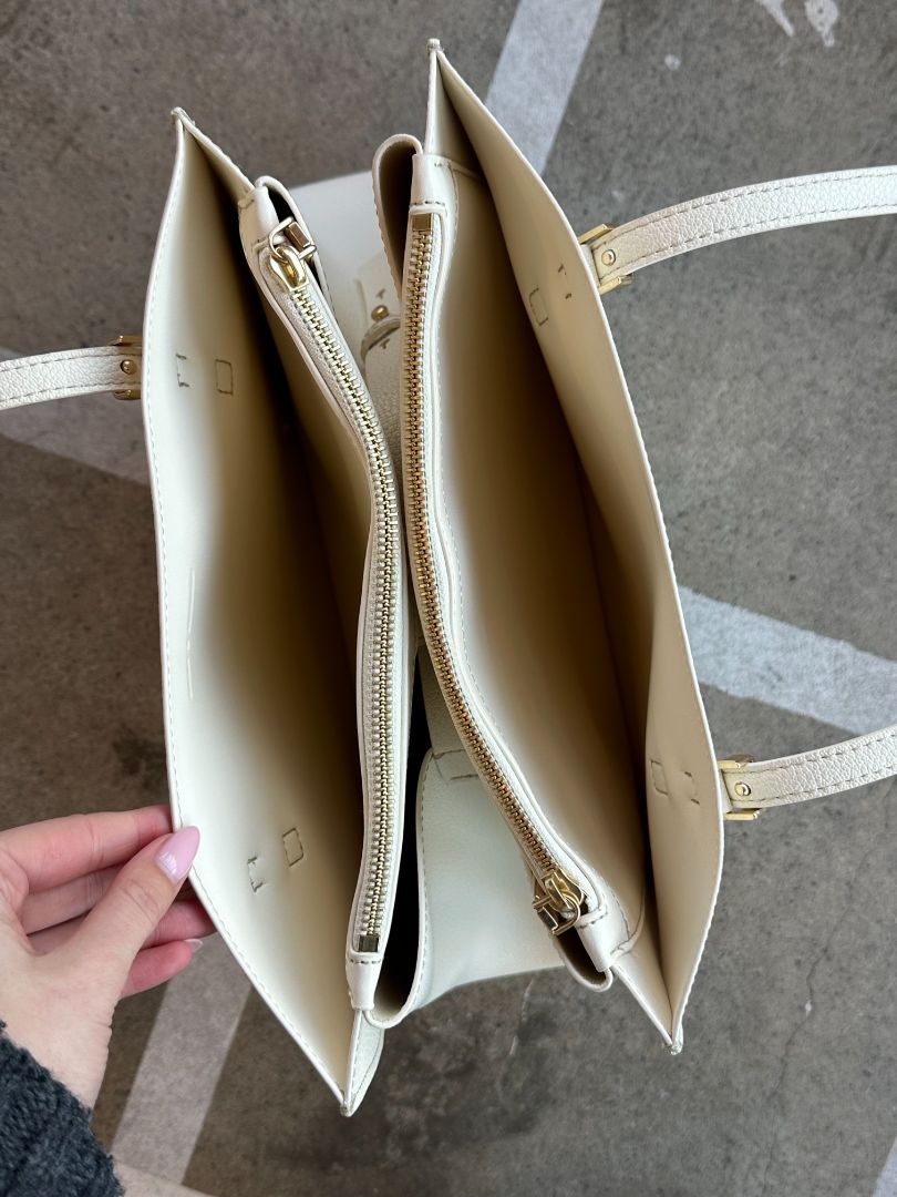 CHARLES & KEITH Bag