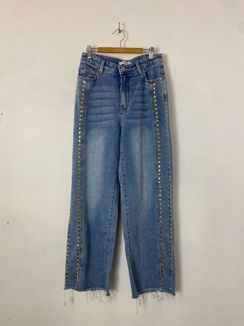 Max Jeans, 10