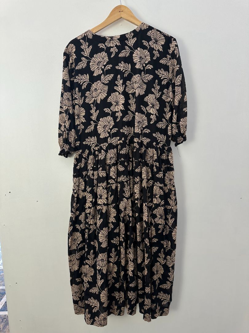 BLAK Midi Dress, 10