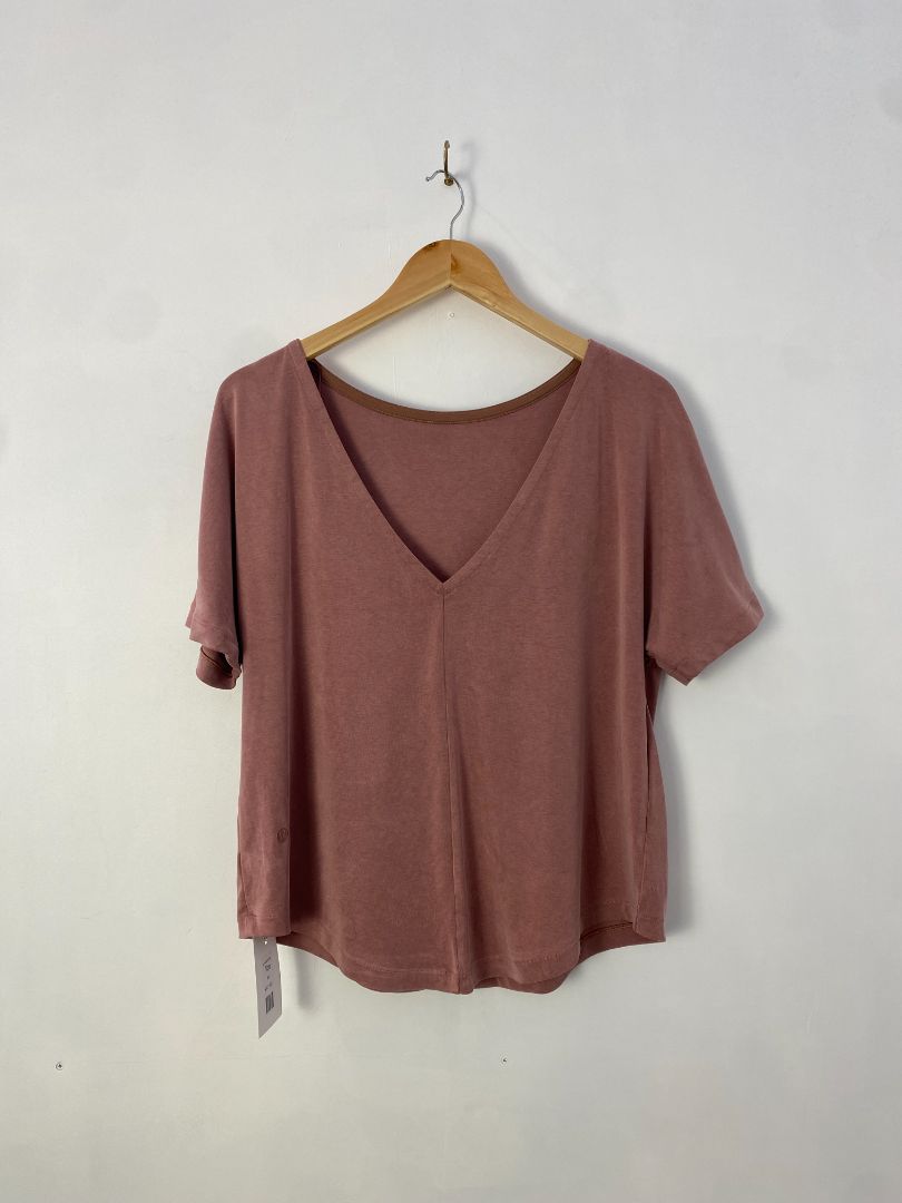 Luluemon Top, M