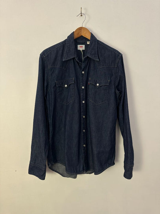 Levis Strauss & Co. Button Through, M