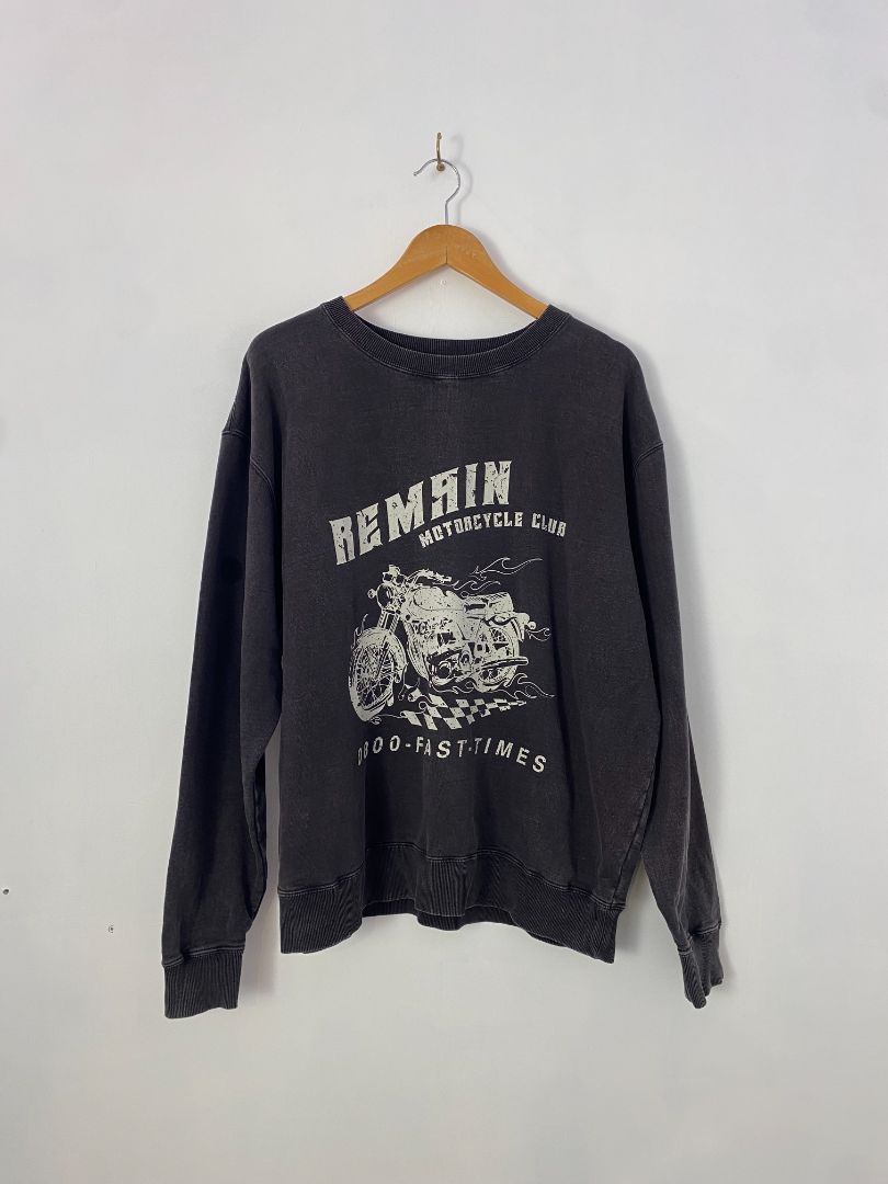 REMAIN Crewneck, 12