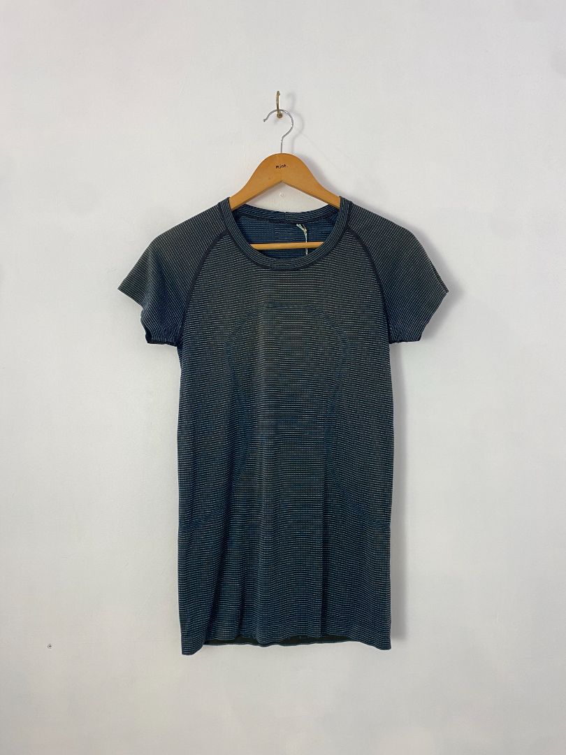 Luluemon Top, 8