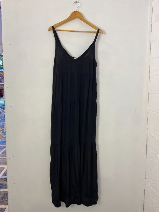 juliette hogan Maxi Dress, 8