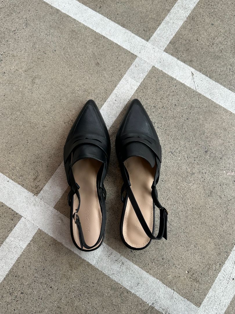 Jo Mercer Heels, 40