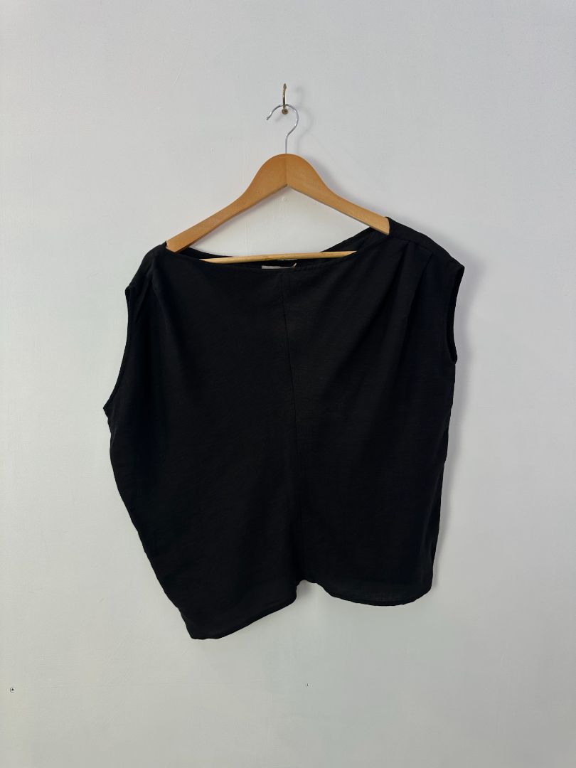 ST. ANGI Top, S