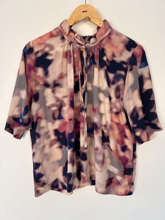 juliette hogan Blouse, 14