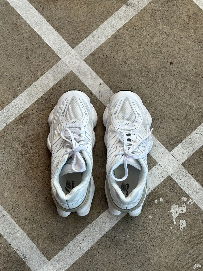 New Balance Sneakers, 41.5