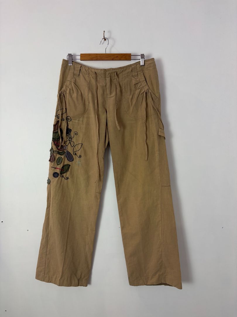 WANTED Trousers, 12