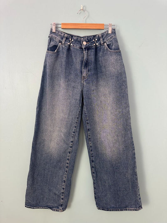 Decjuba Jeans, 10