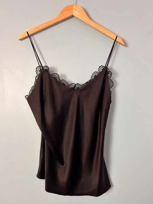 Superette Singlet, 10