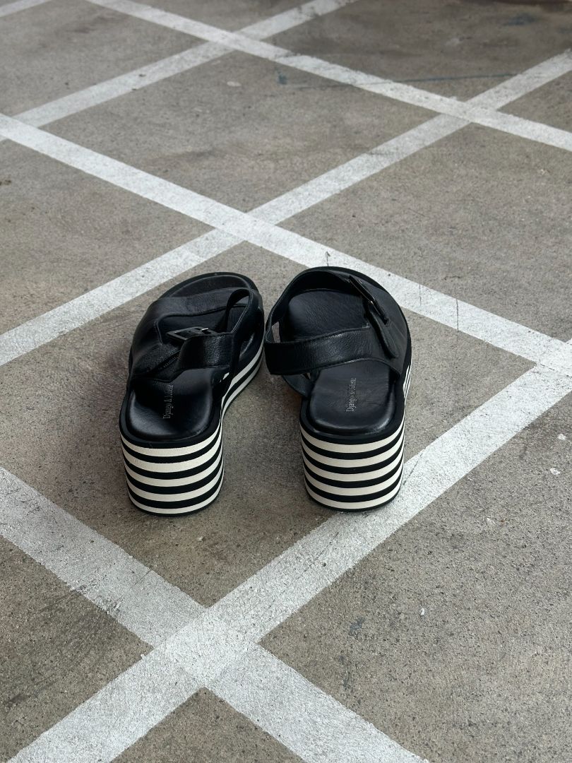 Django & Juliette Sandals, 39