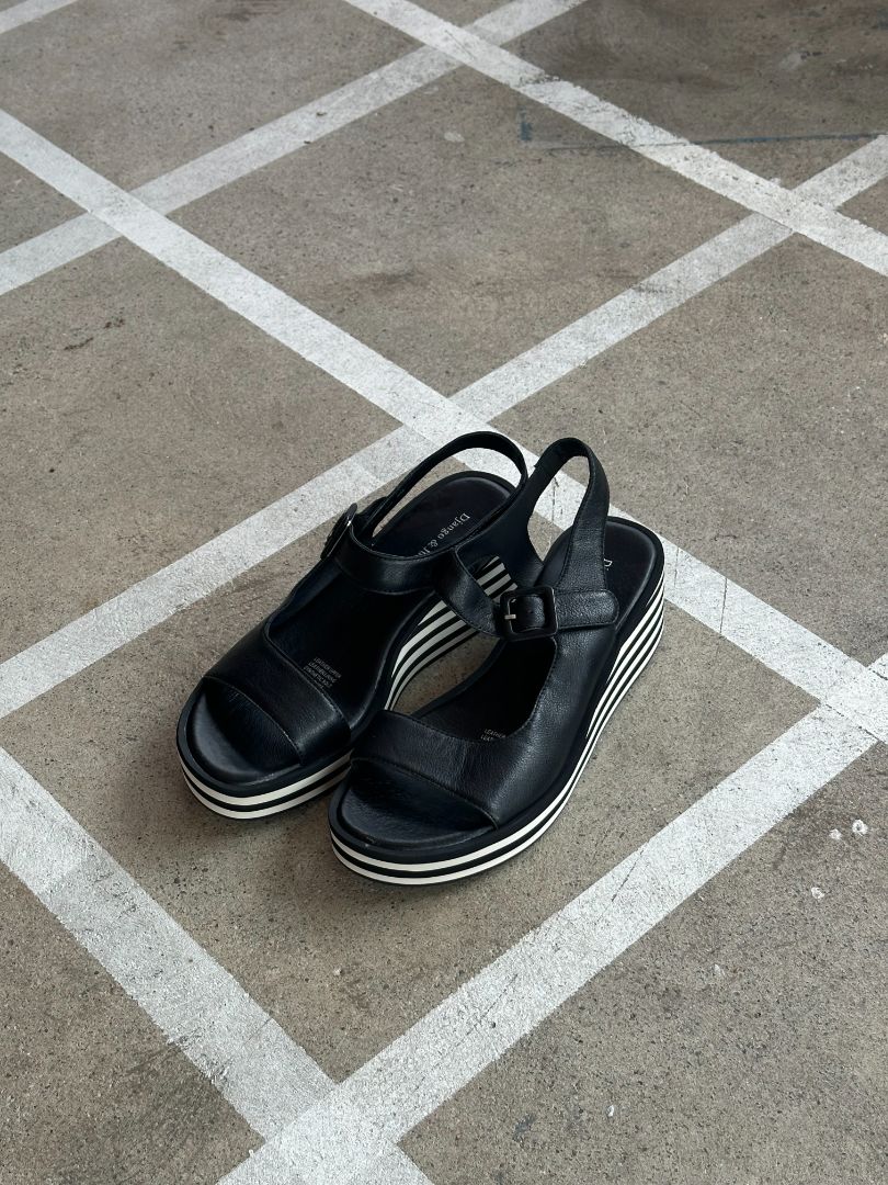 Django & Juliette Sandals, 39
