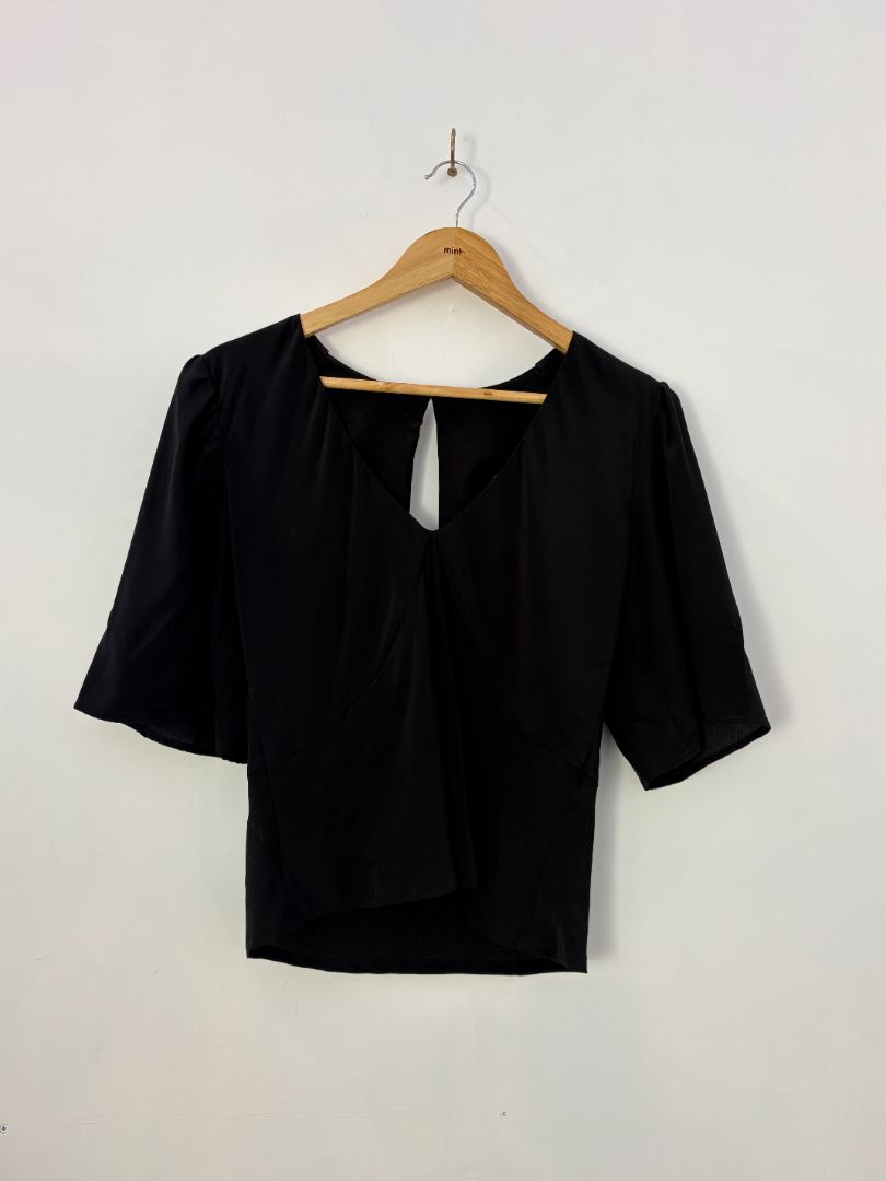 ELLIS Top, 12