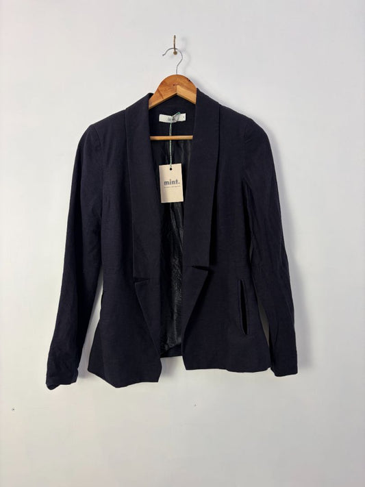 liam Blazer, 8