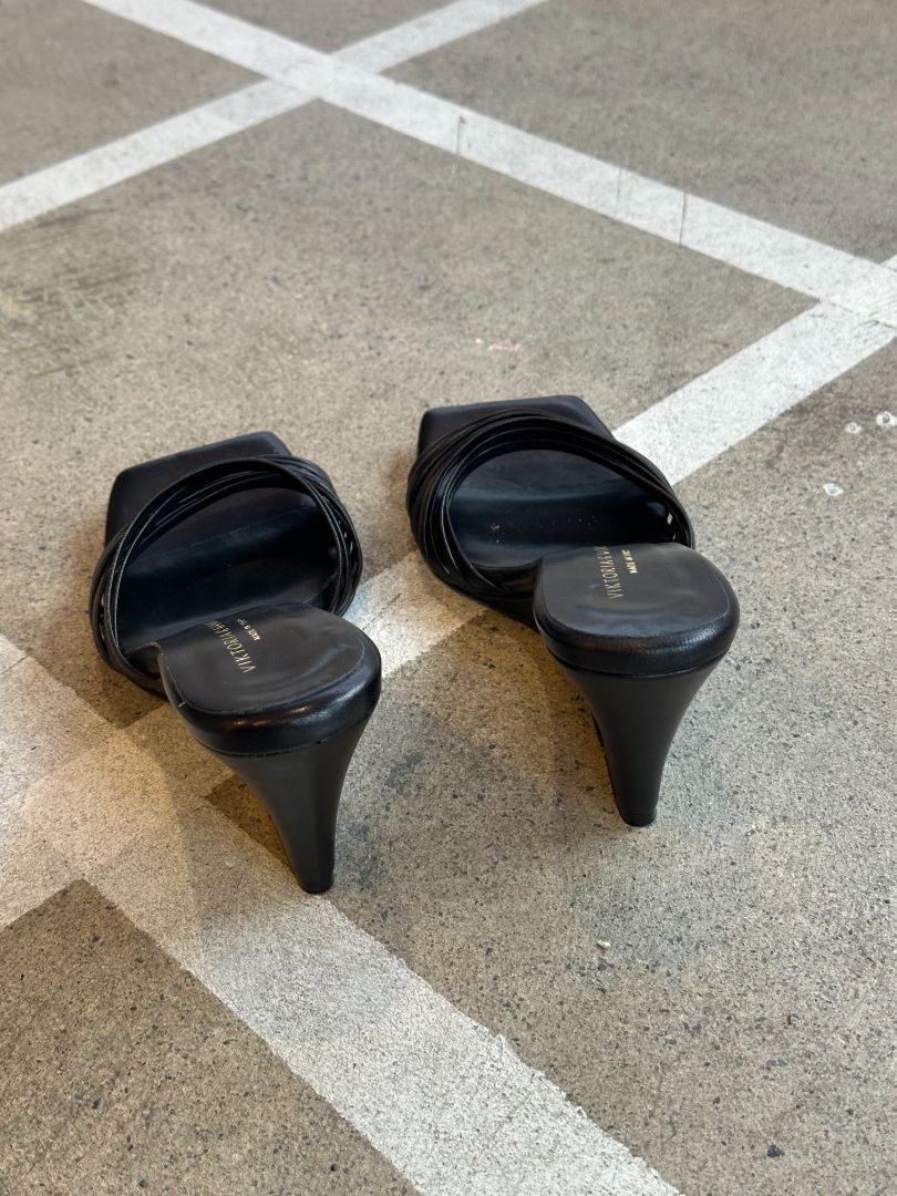 VIKTORIA & WOODS Heels, 37