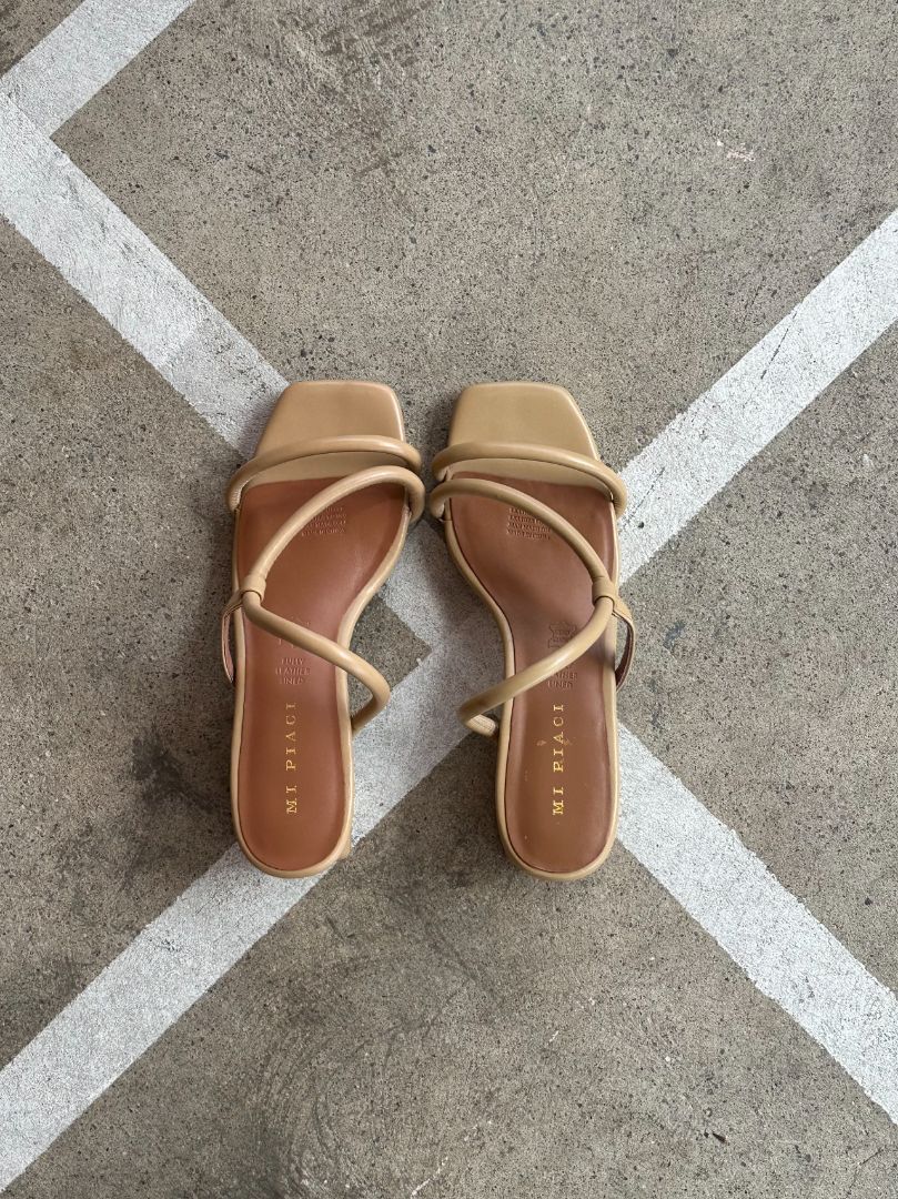 MI PIACI Heels, 37