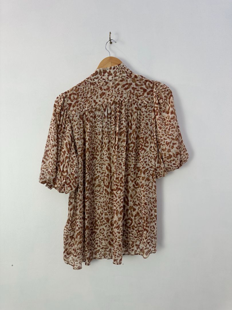 WITCHERY Blouse, 10