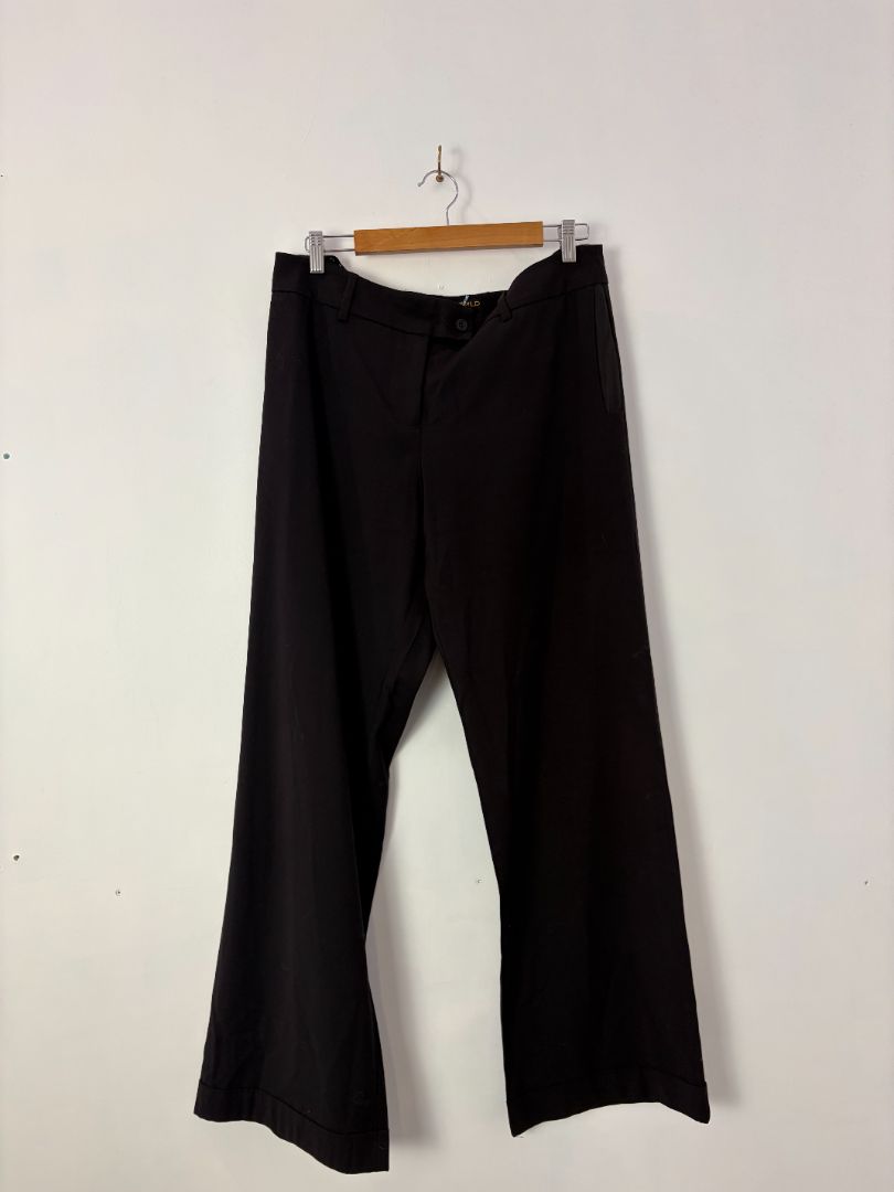 WORLD Trousers, M / L