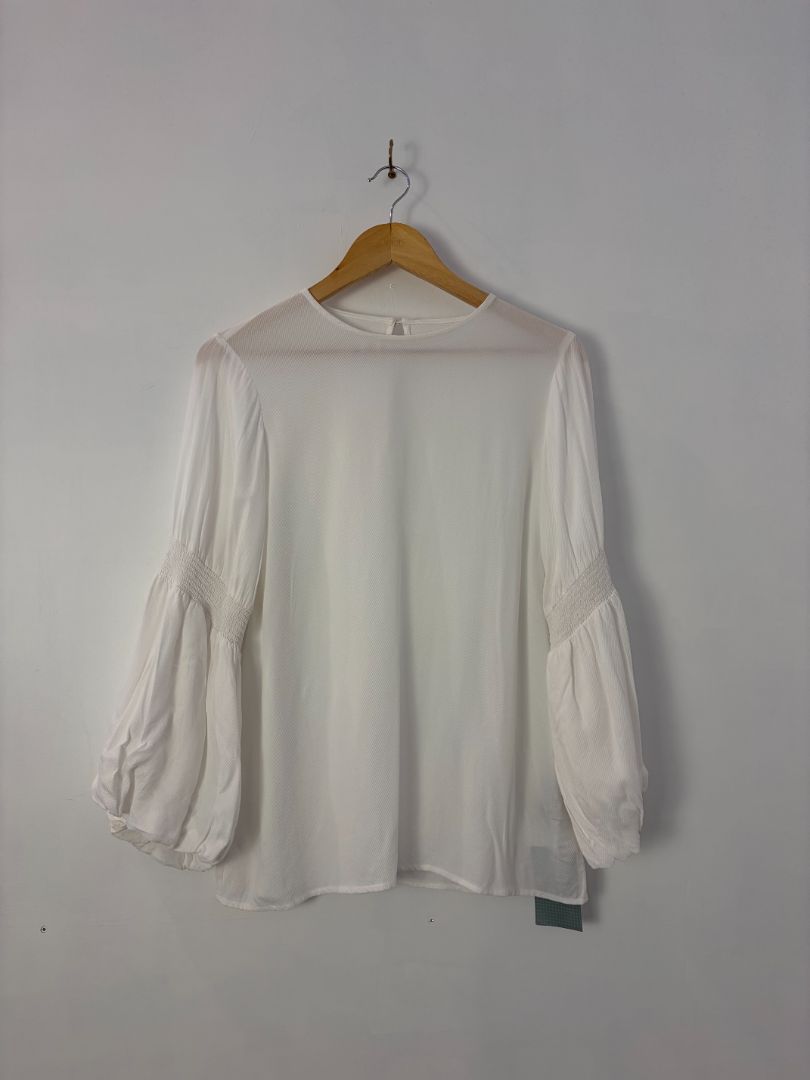 Moochi Blouse, S