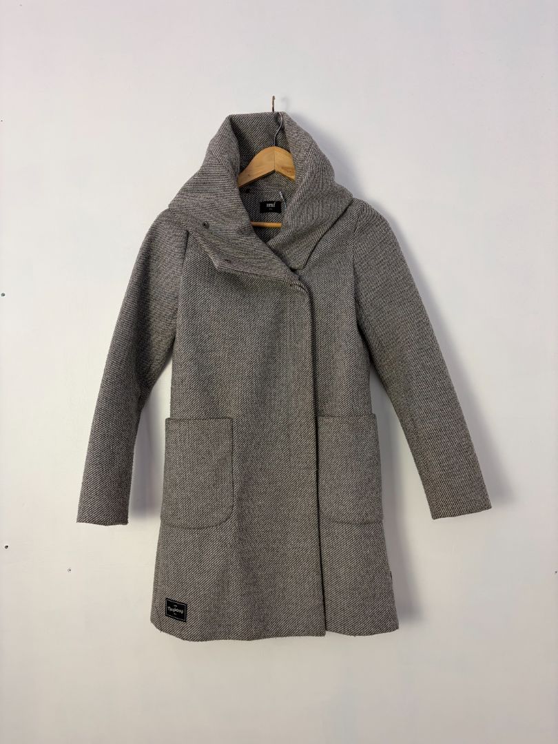 RPM Jacket, 6