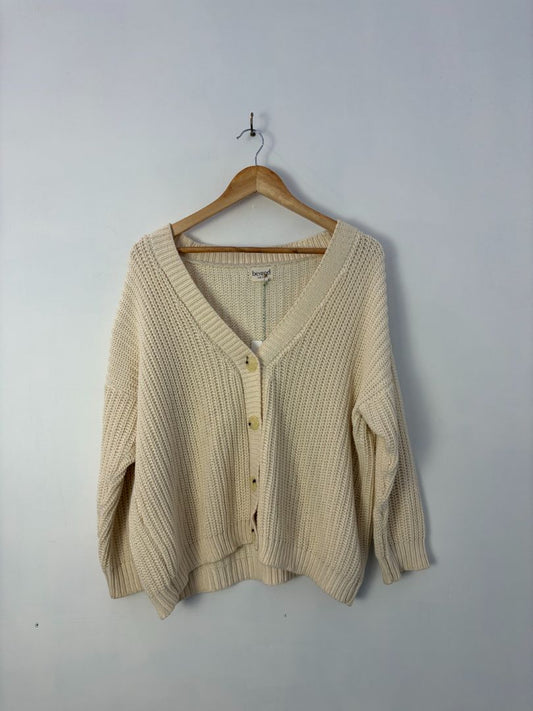 beiged Cardigan, One size