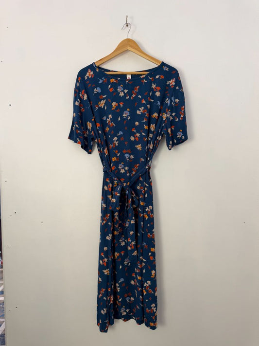 SYLVESTER Midi Dress, 12
