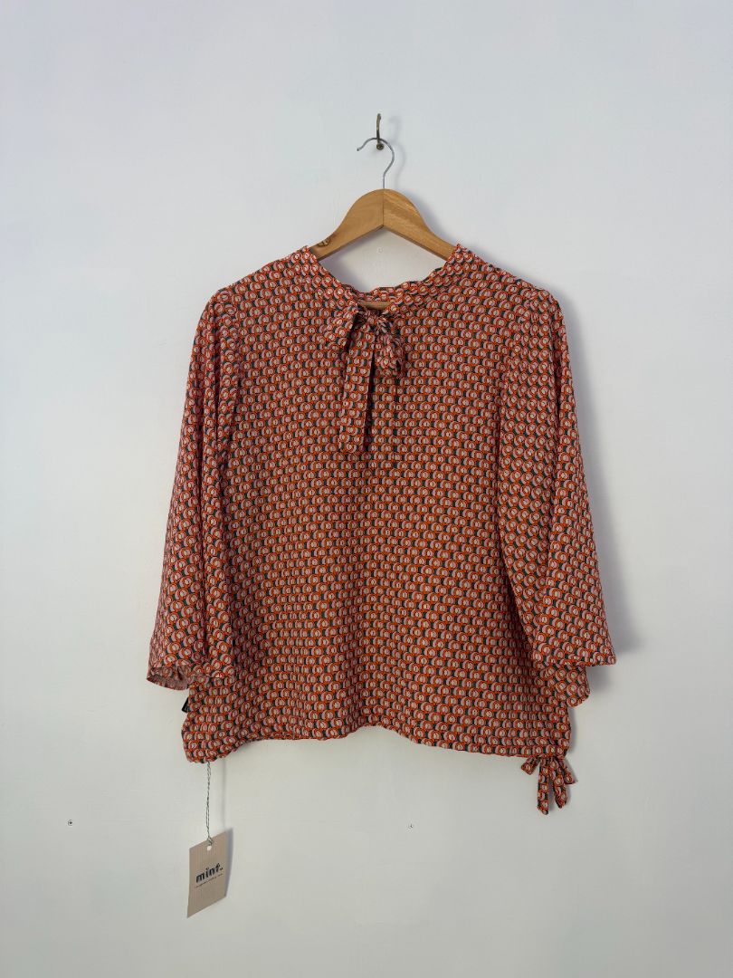 KILT Blouse, XL