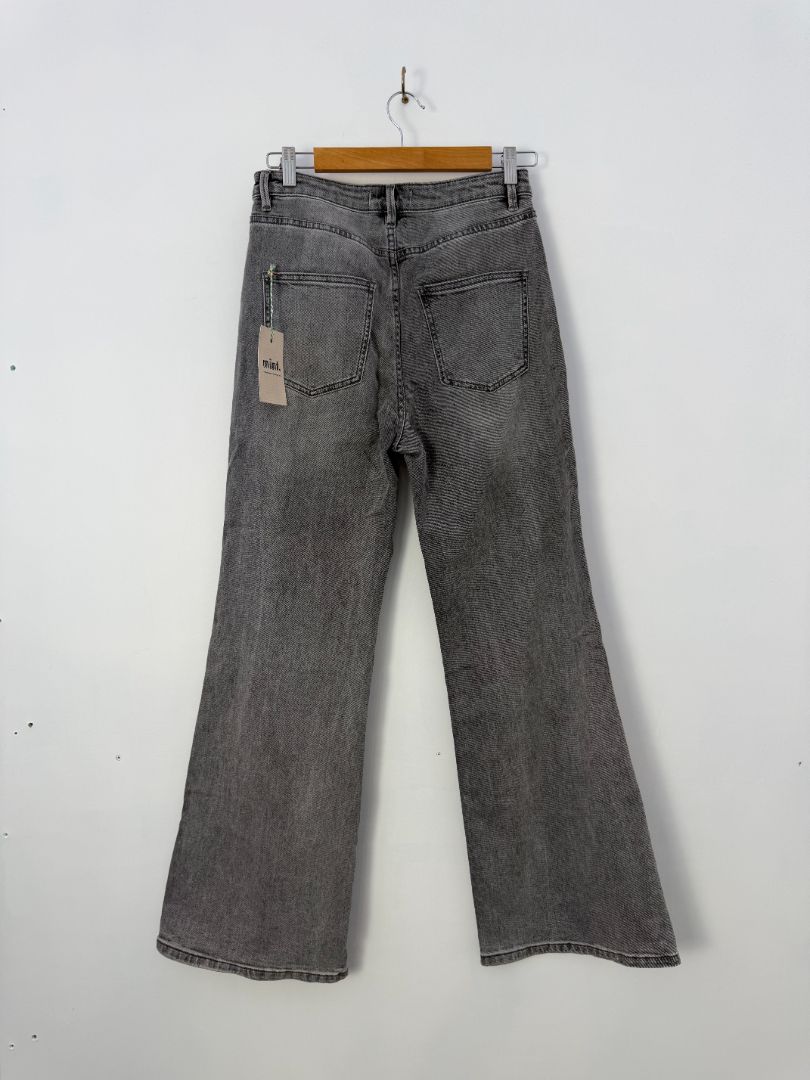Country Road Jeans, 10