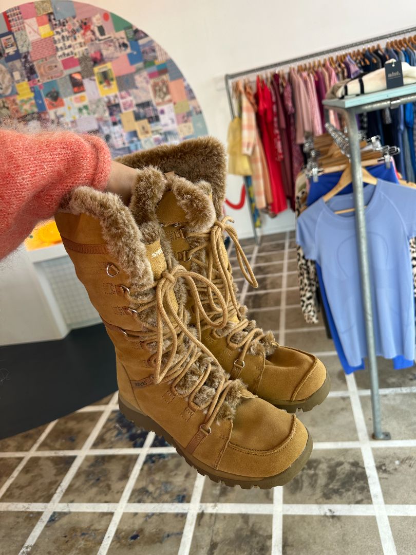Skechers Boots, 37.5
