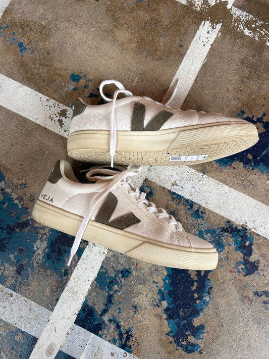VEJA Sneakers, 41